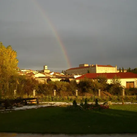 מלון Prado De Las Merinas