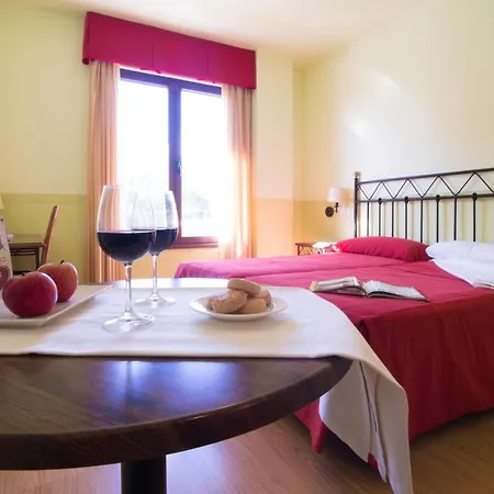 מלון Prado De Las Merinas